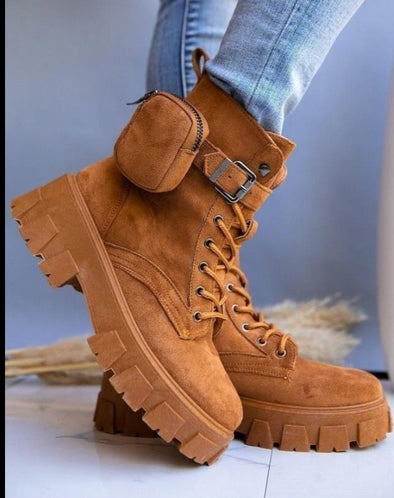 Baddie Boots